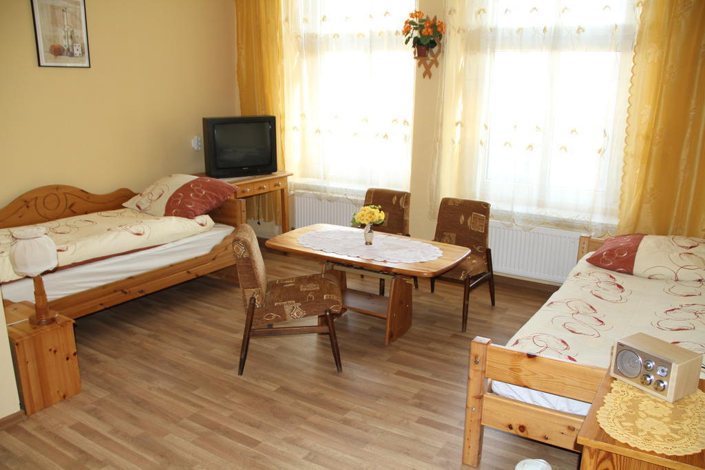 Willa Podzamcze Zabkowice Slaskie Exterior foto